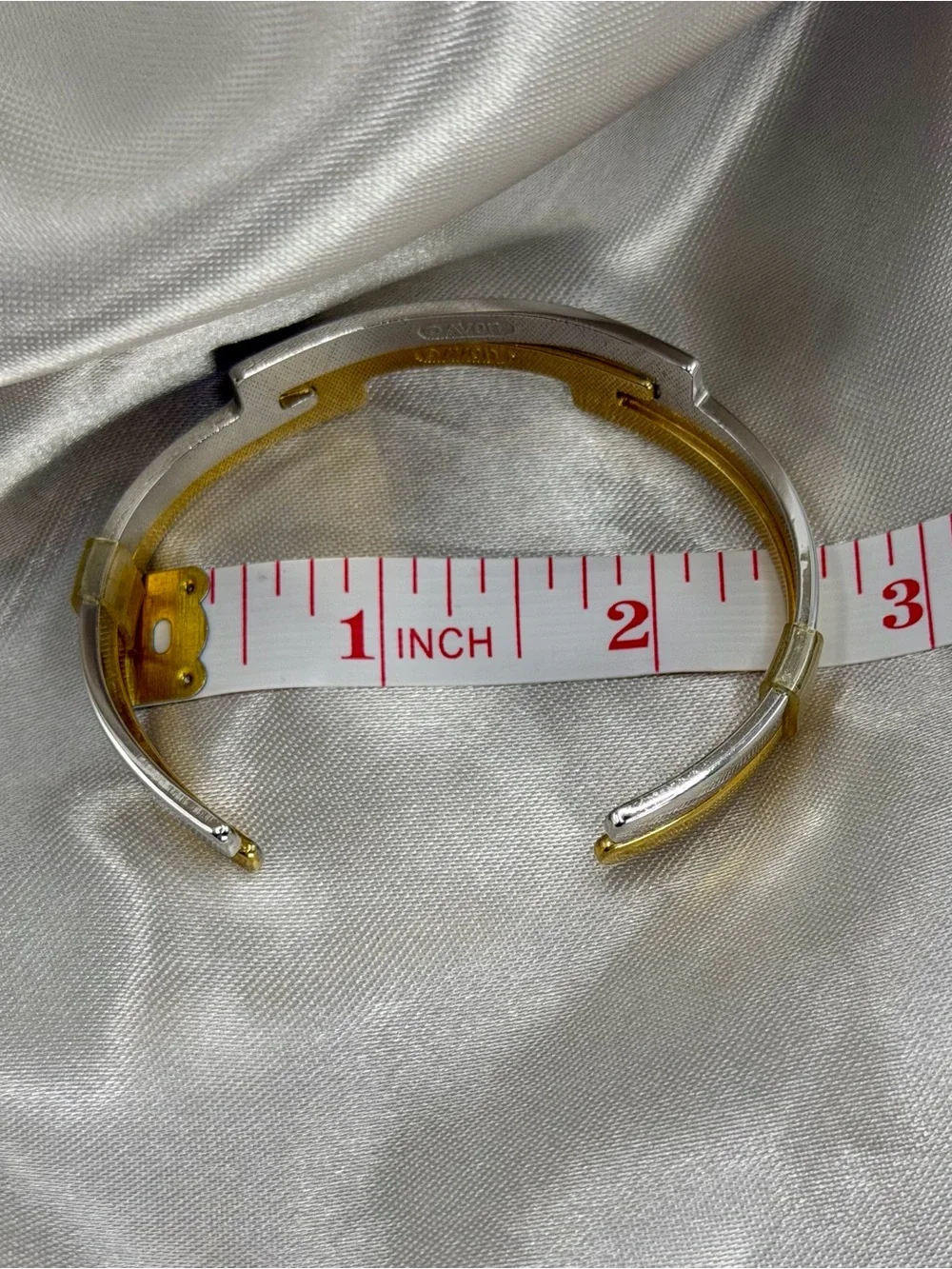 Vintage Avon Gold & Silver Tone Interlocking Counterparts Cuff Bracelet